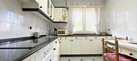 4 Schlafzimmer Haus in Mesia, Spain, Nr. 46145 15