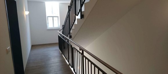 Здание с 2 комнатами в Лейпциг, Германия № 56507 6