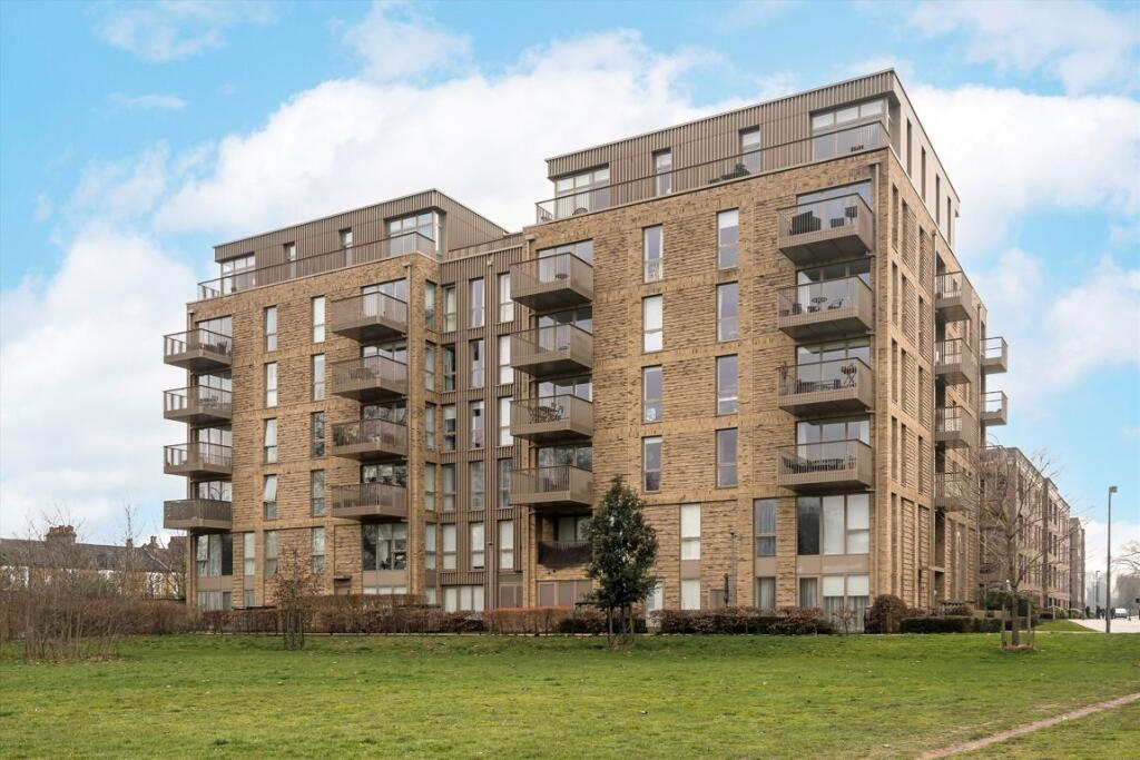 2 bedrooms Apartment in Catford, United Kingdom No. 10161