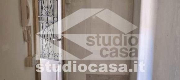 Квартира с 4 комнатами в Кремона, Италия № 297787 7