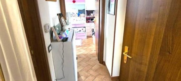 3-salle Appartement à Fiano Romano, Italy No. 35957 15