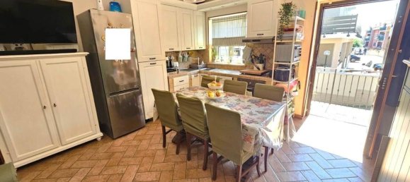 3-salle Appartement à Fiano Romano, Italy No. 35957 14