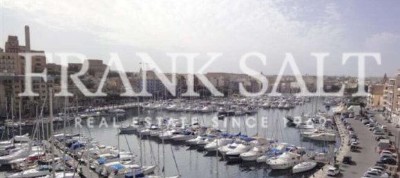 Apartamento de 3 dormitorios en Ta' Xbiex, Malta No. 3442 8