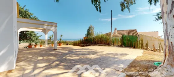 6 bedrooms House in Almayate Bajo, Spain No. 62376 4