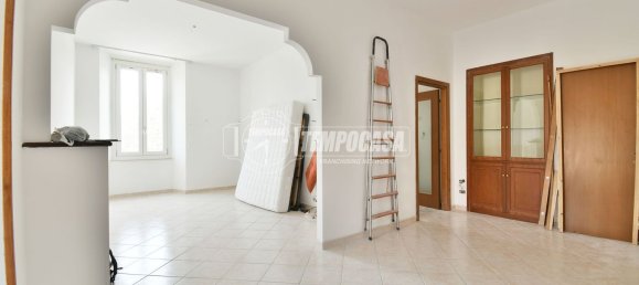 3-salle Appartement à San Benedetto del Tronto, Italy No. 157782 6