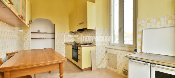 3-salle Appartement à San Benedetto del Tronto, Italy No. 157782 3