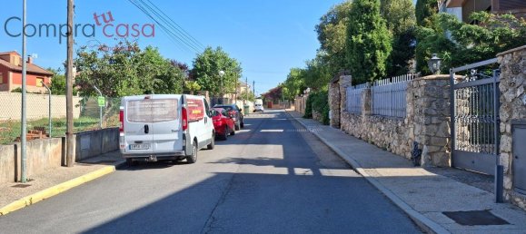 400m² Land in La Lastrilla, Spain No. 20861 7