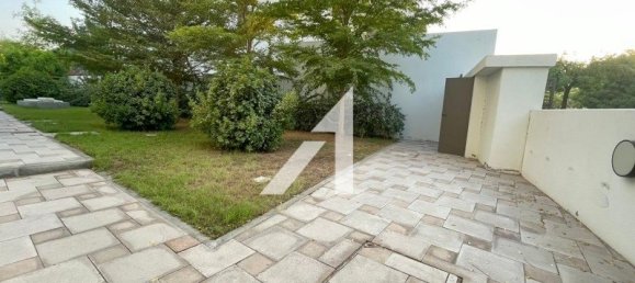 5 chambres Villa à Dubai, UAE No. 42854 4