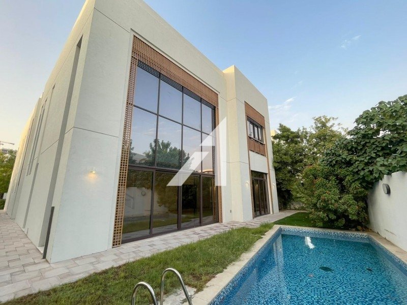 5 chambres Villa à Dubai, UAE No. 42854