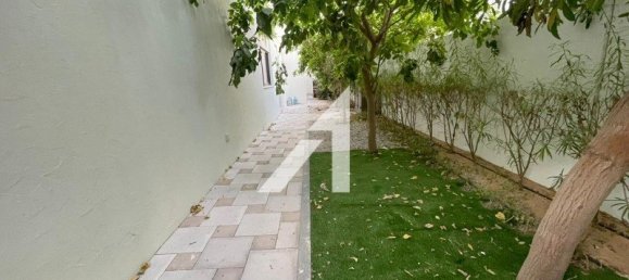 5 chambres Villa à Dubai, UAE No. 42854 10