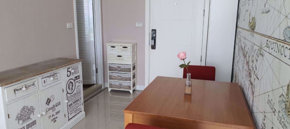 2 Schlafzimmer Eigentumswohnung in Huai Khwang, Thailand, Nr. 4794 3