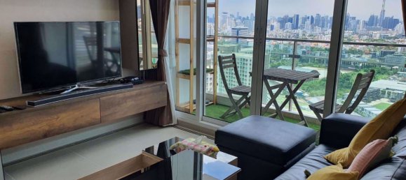 2 Schlafzimmer Eigentumswohnung in Huai Khwang, Thailand, Nr. 4794 2