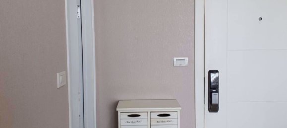 2 Schlafzimmer Eigentumswohnung in Huai Khwang, Thailand, Nr. 4794 12