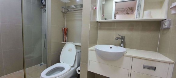 2 Schlafzimmer Eigentumswohnung in Huai Khwang, Thailand, Nr. 4794 13