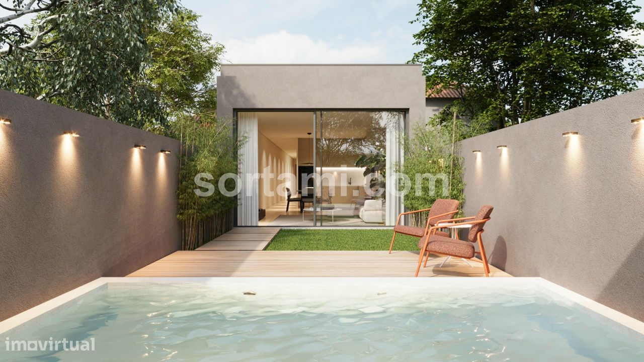 2 bedrooms House in Matosinhos, Portugal No. 176480