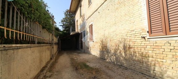 Casa de 5 divisões em Colli del Tronto, Italy N.º 269491 27