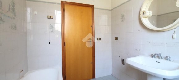 Casa de 5 divisões em Colli del Tronto, Italy N.º 269491 20