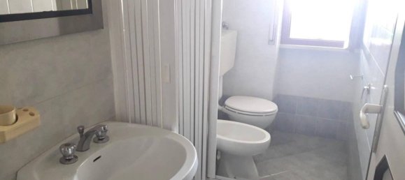 Квартира с 1 спальней в Монтесильвано, Италия № 339726 10