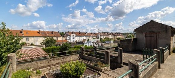 3 bedrooms House in Homecourt, France No. 310070 9