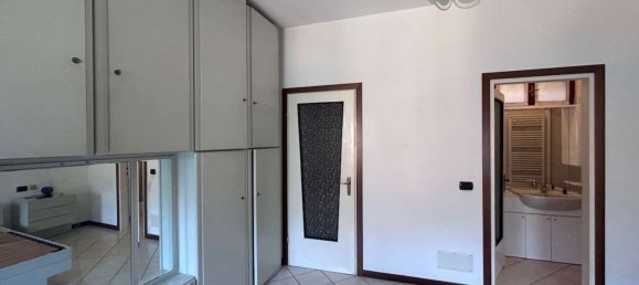 15 bedrooms House in Pognana Lario, Italy No. 359761 40