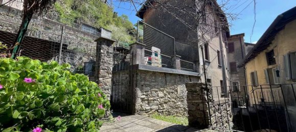 15 bedrooms House in Pognana Lario, Italy No. 359761 17