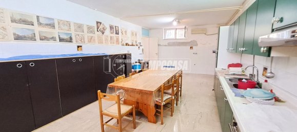 3غرفة منزل في Adelfia, Italy رقم 361469 36