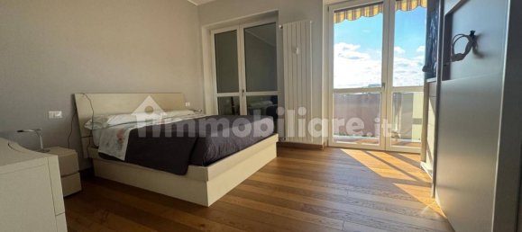 Apartamento de 3 dormitorios en Bovisio Masciago, Italy No. 332237 11
