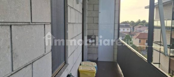 Apartamento de 3 dormitorios en Bovisio Masciago, Italy No. 332237 28