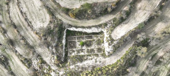 20000m² Land in Giarratana, Italy No. 172149 3