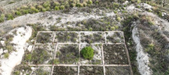 20000m² Land in Giarratana, Italy No. 172149 22