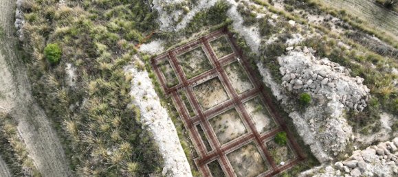 20000m² Land in Giarratana, Italy No. 172149 26