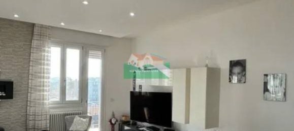 3 bedrooms Penthouse in Ravenna, Italy No. 93818 6