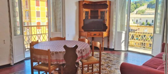 5 rooms Apartment in Chiavari, Italy No. 12325 28
