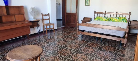 5 rooms Apartment in Chiavari, Italy No. 12325 3