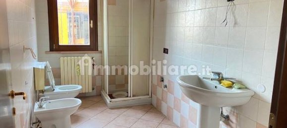 2 bedrooms Duplex in Dosolo, Italy No. 71281 9
