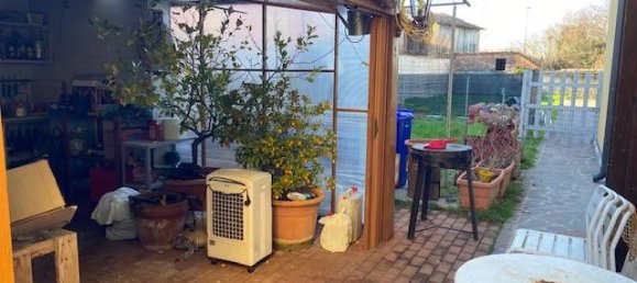 2 bedrooms Duplex in Dosolo, Italy No. 71281 8