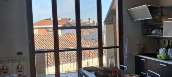 4 rooms House in Volpiano, Italy No. 275545 26