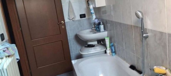 4 rooms House in Volpiano, Italy No. 275545 21