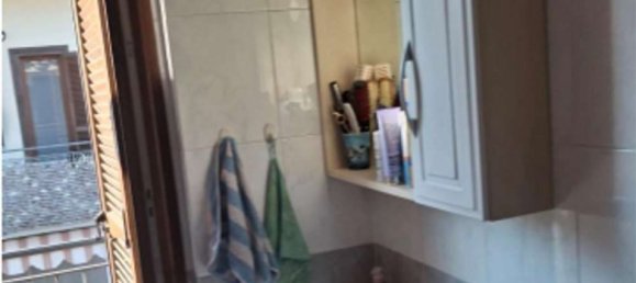 4 rooms House in Volpiano, Italy No. 275545 45