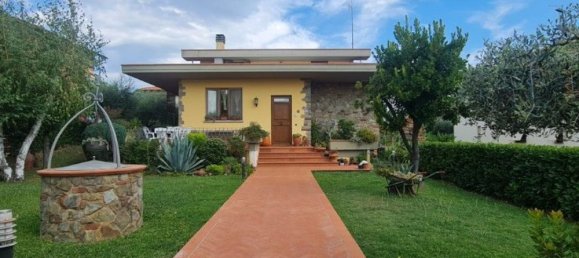 9 rooms Villa in Loro Ciuffenna, Italy No. 172131 9