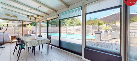 5 bedrooms House in Doubs, France No. 305957 13