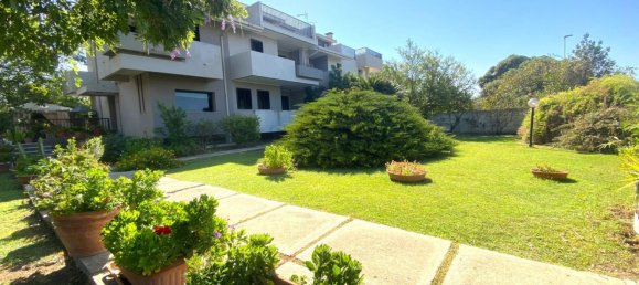 Вилла с 6 комнатами в Куарту Сант'Элена, Италия № 92043 5