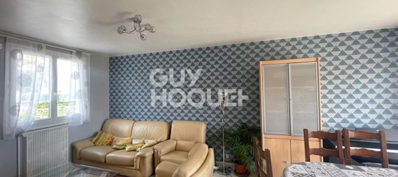 4 bedrooms Villa in Bourges, France No. 64539 4