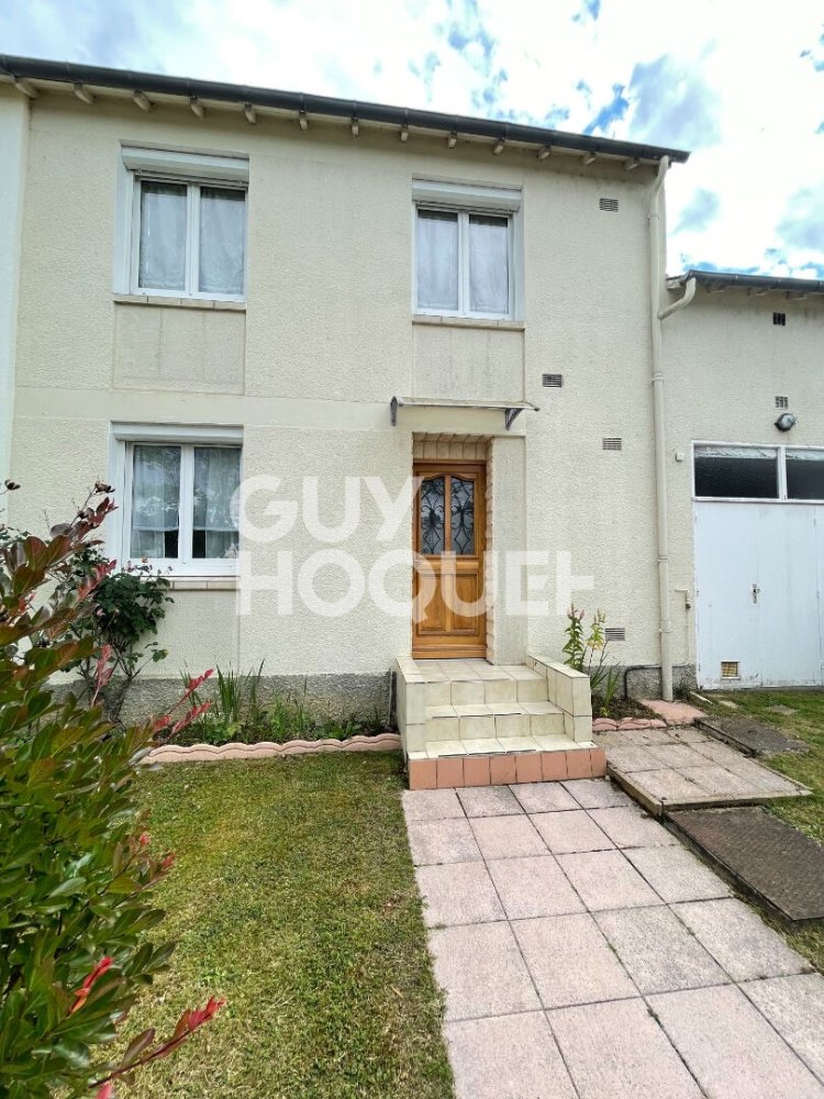 4 bedrooms Villa in Bourges, France No. 64539