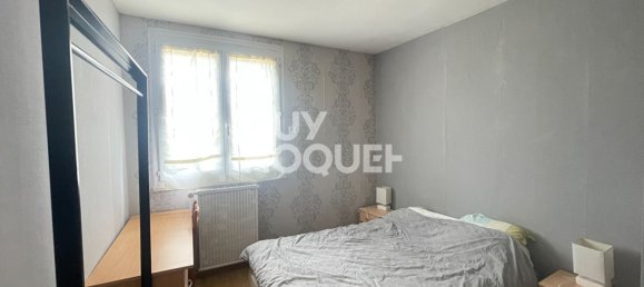 4 bedrooms Villa in Bourges, France No. 64539 17
