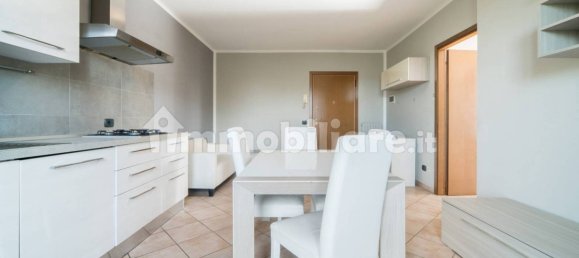 2 bedrooms Apartment in Mantua, Italy No. 359613 4