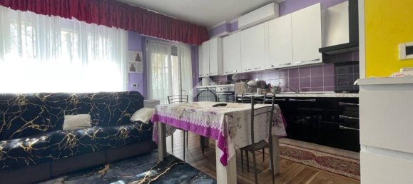 3 Schlafzimmer Wohnung in Turin, Italy, Nr. 158555 2