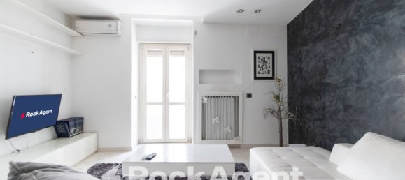 2 bedrooms Apartment in Catanzaro, Italy No. 296154 3