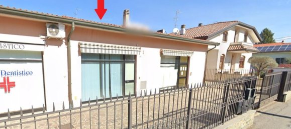 100m² Commercial property in Albiate, Italy No. 118661 2
