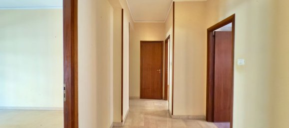 4 bedrooms Apartment in Palermo, Italy No. 336267 9